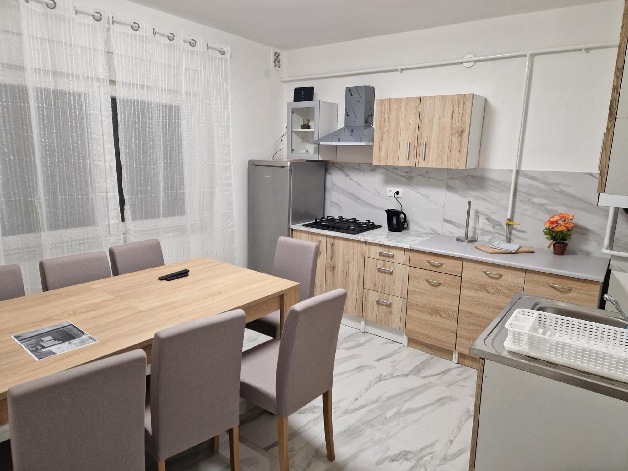 Apartment Sobe &