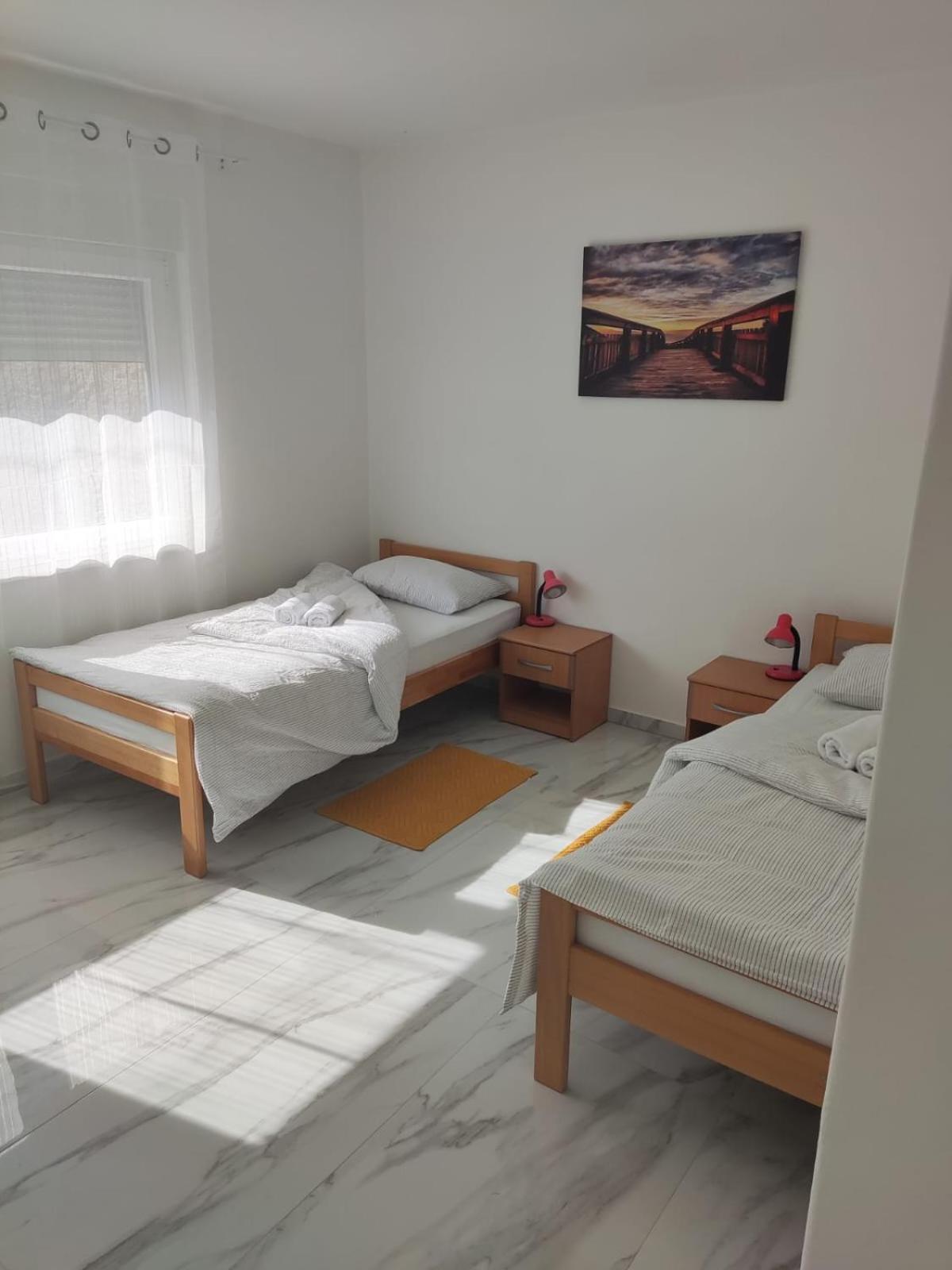 Apartment Sobe &